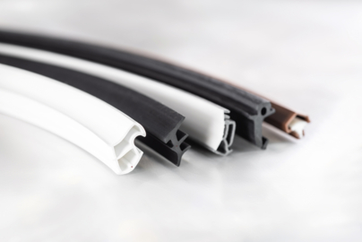 3D-Rendering von fünf Dichtungen.